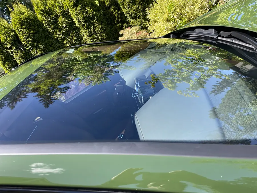 Bentley panoramic roof glass cleaned